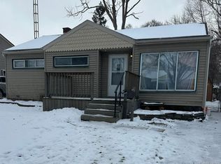 3830 Beechwood Ave, Flint, MI 48506