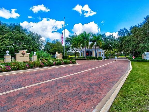 4th image of 53 Fairway Oaks Ln