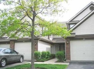 1856 Grove Ave, Schaumburg, IL 60193