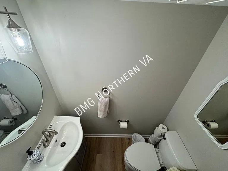 301 Bridle Crest Sq NE — Photo 9
