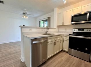 1746 Harborside Cir, Wellington, FL 33414