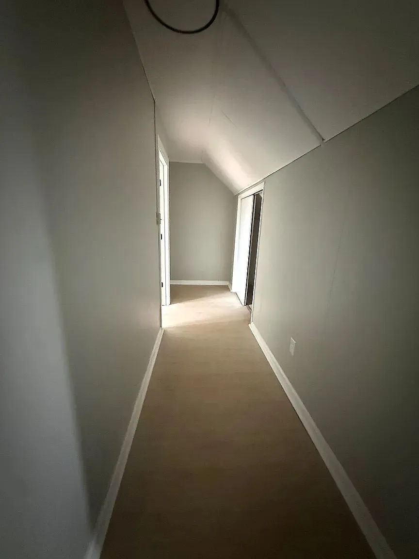 3 bed, $1,995 — Photo 1