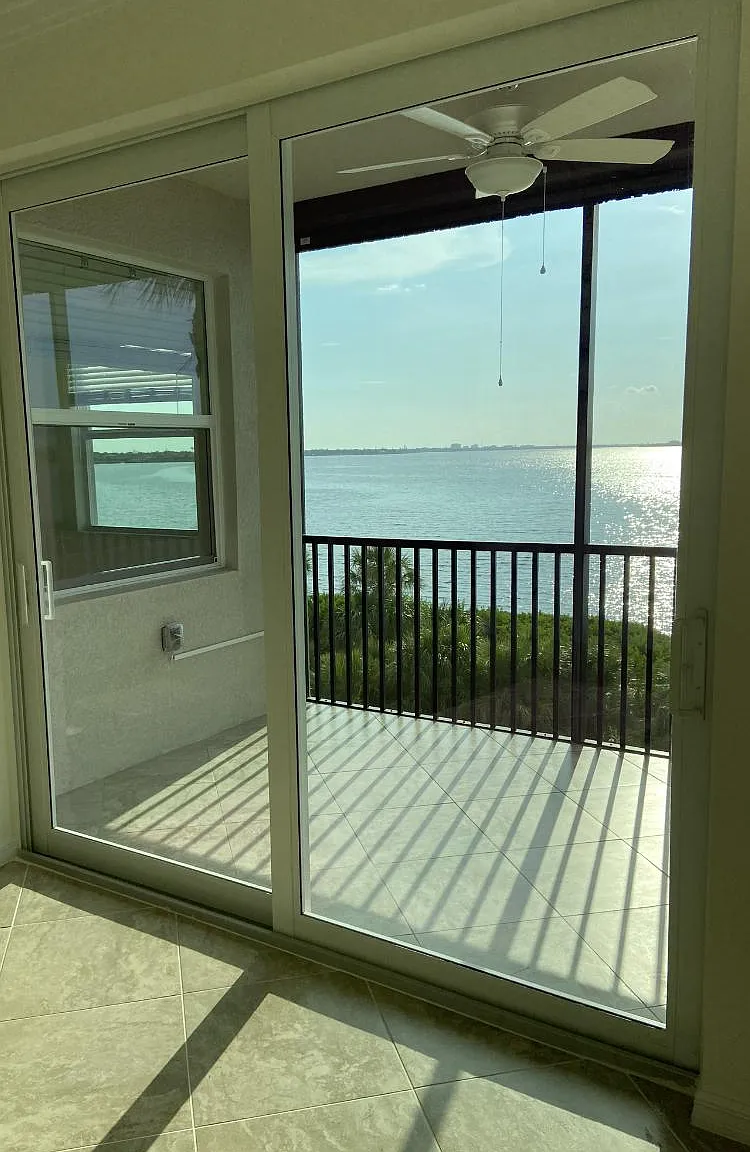 910 Tidewater Shores Loop — Photo 3