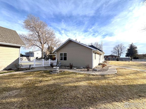 4th image of 19187 Chambers Dr