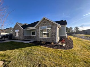 9584 S Ember Glow Ct W #D, South Jordan, UT 84095