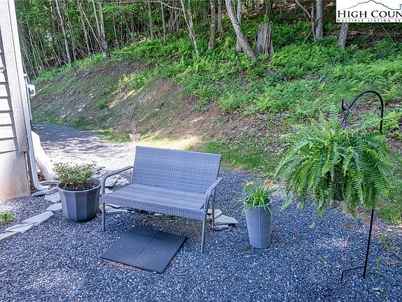 3rd image of 5796 Nc Hwy 88