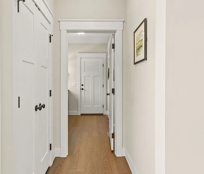 105 Bishop Hollow Rd — Photo 28