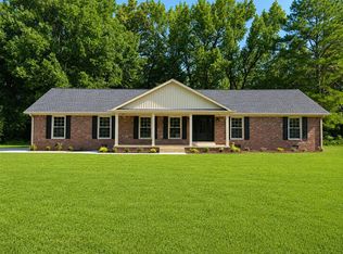 60 Smith Rd, Paris, TN 38242