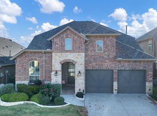 840 Countryside Way, Aubrey, TX 76227