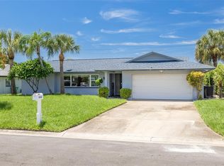8960 140TH STREET, SEMINOLE, FL 33776