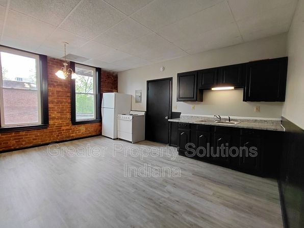 416 E Commercial Ave #AVE4