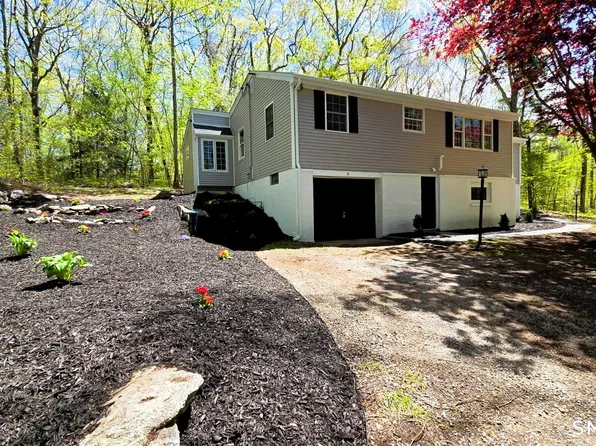 9 Ben Merrill Road, Clinton, CT 06413