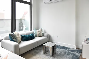Rented by MOTION New York