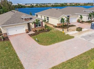 394 Spring Hill Lake Loop, Cape Coral, FL 33993