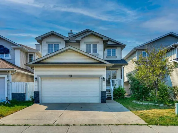 101 N Douglas Ridge Cir SE, Calgary, AB T2Z 3B7