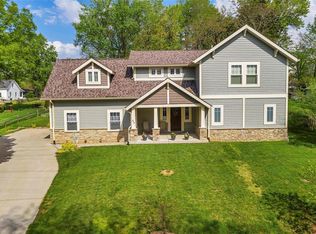 922 Edna Ave, Saint Louis, MO