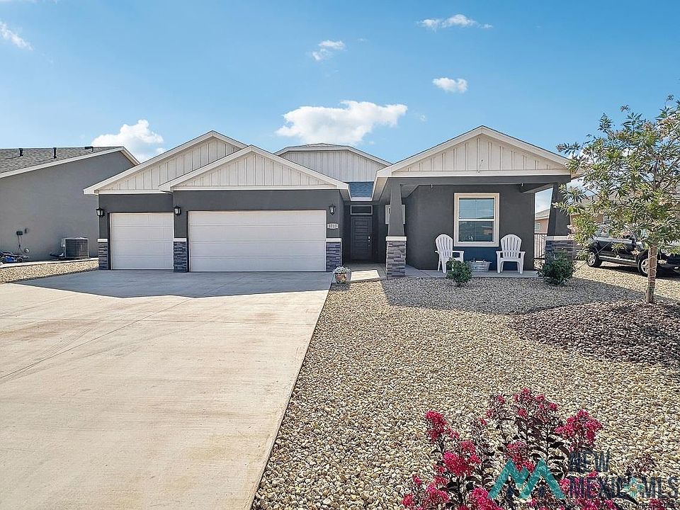 1st image of 3713 Saguaro Dr