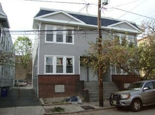 131 Huntington Ter #L, Newark, NJ 07112