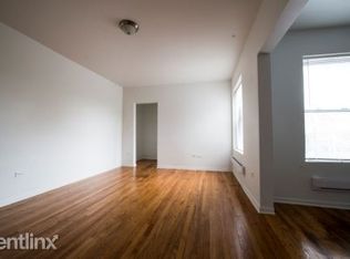 2207 E 75th St, Chicago, IL 60649