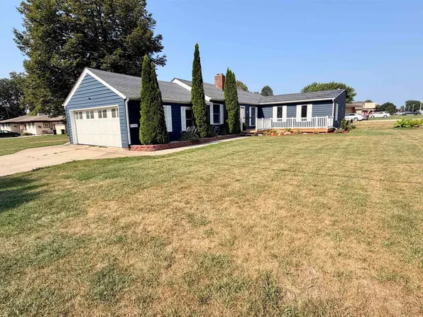 1500 W 5th St, Storm Lake, IA 50588