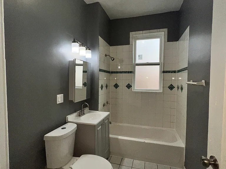 5909 S Calumet Ave #2N — Photo 16