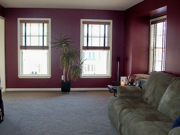 Fammily rm/living rm