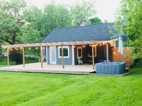 (undisclosed Address), Tivoli, NY 12583