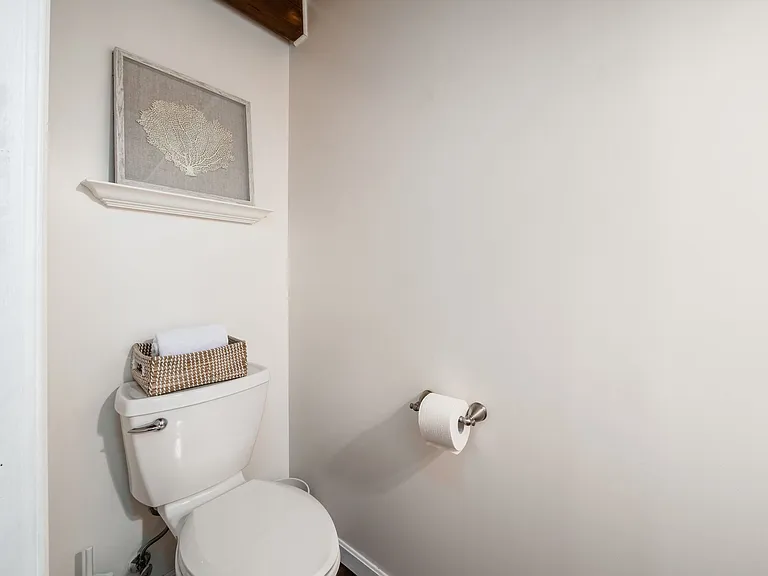 305 Ridgeway Dr — Photo 37