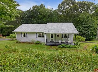 95 Hunters View Dr #30, Mills River, NC 28759