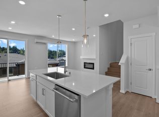 13217 NE 127th Way UNIT B, Kirkland, WA 98034