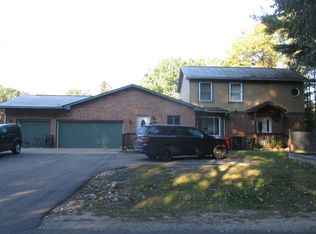 1145 Esther Ln, Milford, MI 48380