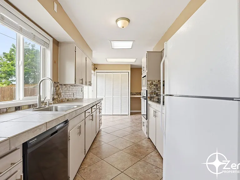 8317 Chesapeake Dr — Photo 13
