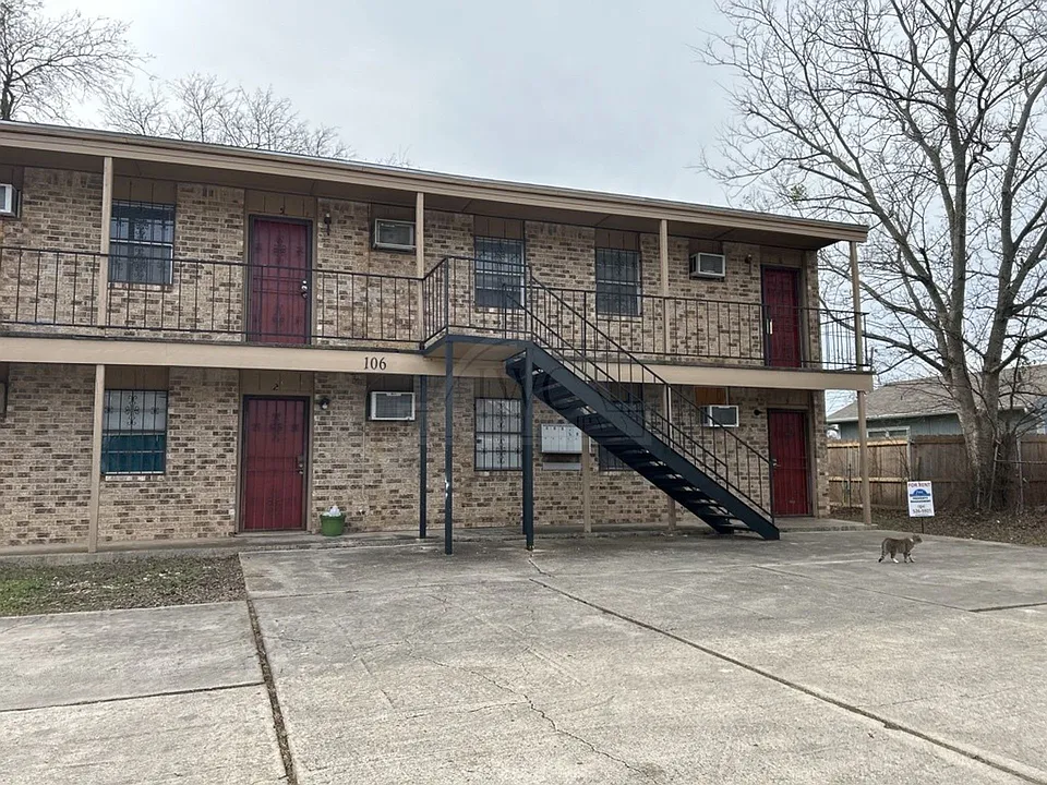 106 W Hoover St, Killeen