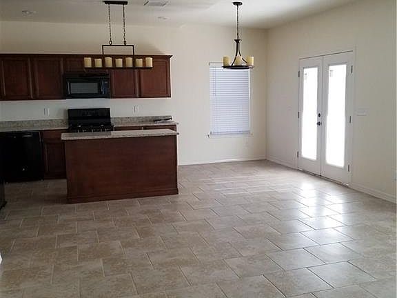 3rd image of 11686 Dos Palmas Dr #A