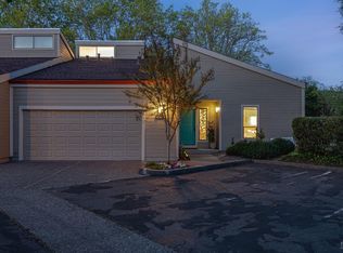 4799 Shade Tree Ln, Santa Rosa, CA 95405