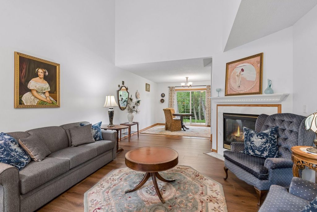 10088 Pleasure Creek Cir NE, Blaine, MN - More