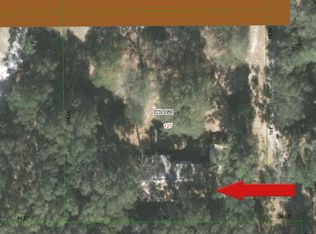 127 Blossom Trl, Crescent City, FL 32112