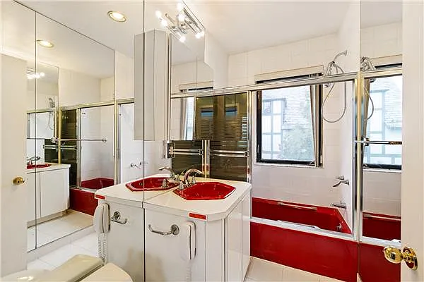 Sold by Exclusive Properties Sotheby's International Realty | media 11