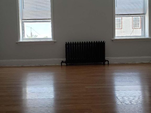 4th image of 1518 S 6th St Floor 2
