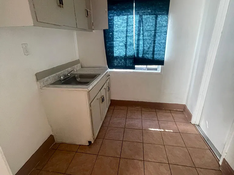 5721 Gage Ave #2W — Photo 1