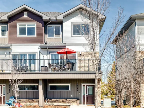 3346 15a Ave NW, Edmonton, AB T6T 0Y1