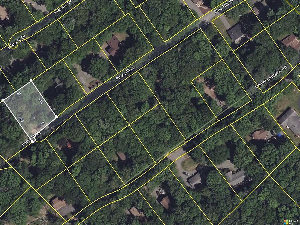 1st image of 124 Pine Hill Dr