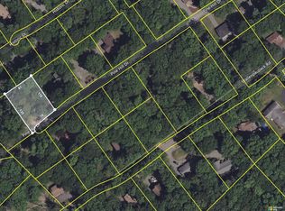 124 Pine Hill Dr, Lakeville, PA 18438