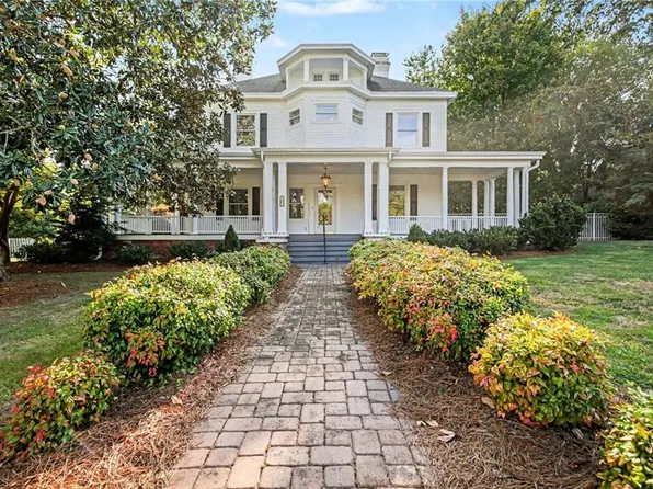 521 Patrick St, Eden, NC 27288