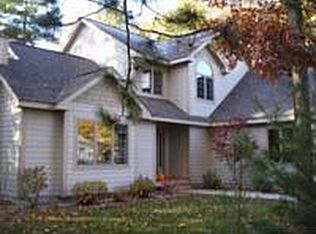 3365 Autumn Leaf Dr, Traverse City, MI 49686