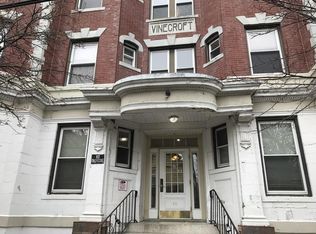 20 Huss Ct APT 106, Lynn, MA 01905