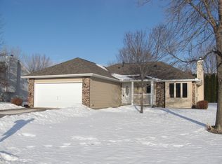 9546 Minnesota Ln N, Maple Grove, MN 55369