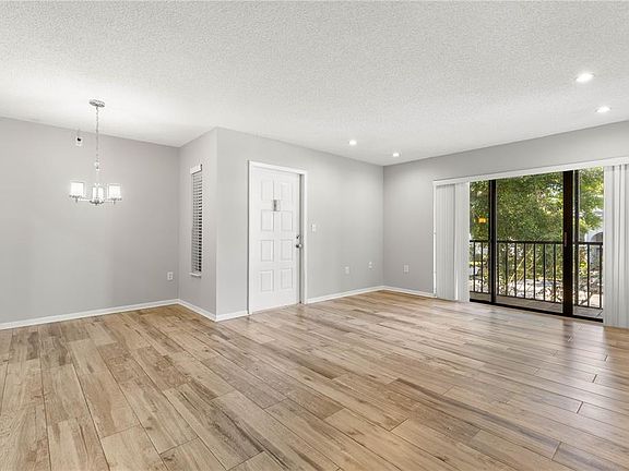 4th image of 1281 Pine Ridge Cir E APT A2