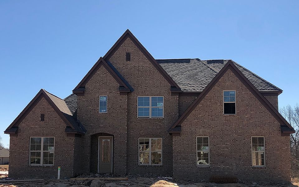 1st image of 15 Creek Side Cv