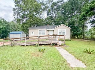 605 N Azalea St, Geneva, AL 36340